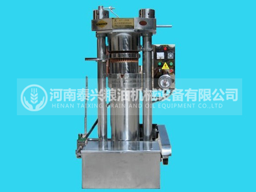 新型液壓榨油機